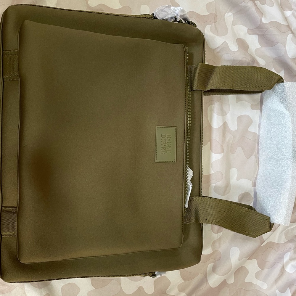 ****New Dark Moss Ryan Laptop Bag Large New****